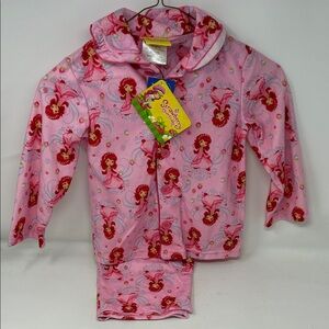NEW - Strawberry Shortcke Flame Resistant 2 Peice Sleepwear Size 4